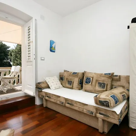 Apartament By The Sea Punat, Krk - 5564